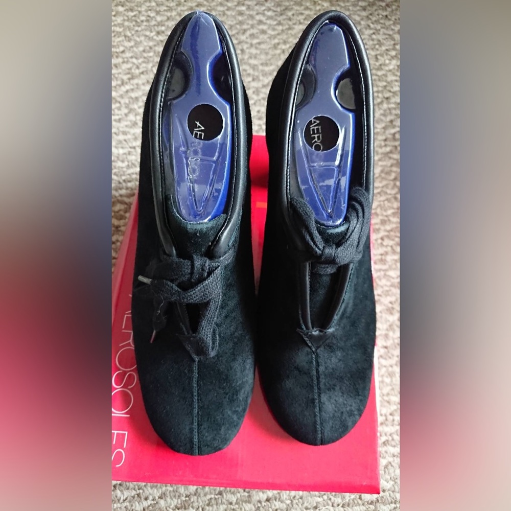 Brand new never worn mules